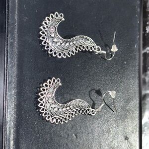 Elegant Silver Filigree Earrings